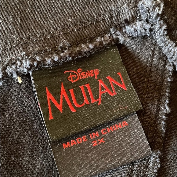 Hot topic Mulan black red overalls shortalls 2x - Picture 4 of 4